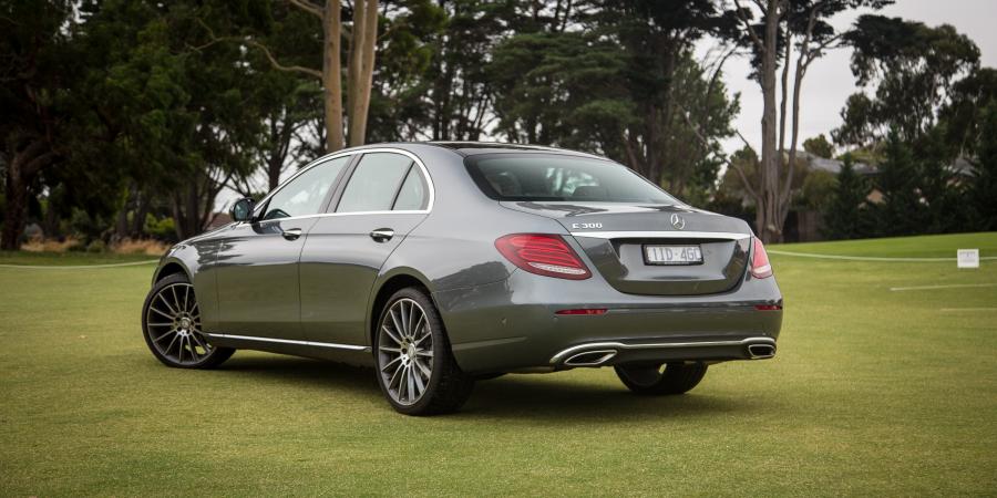  Mercedes-Benz E300 Avantgarde Line 2016 года  (AU) (фото 7 из 23)
